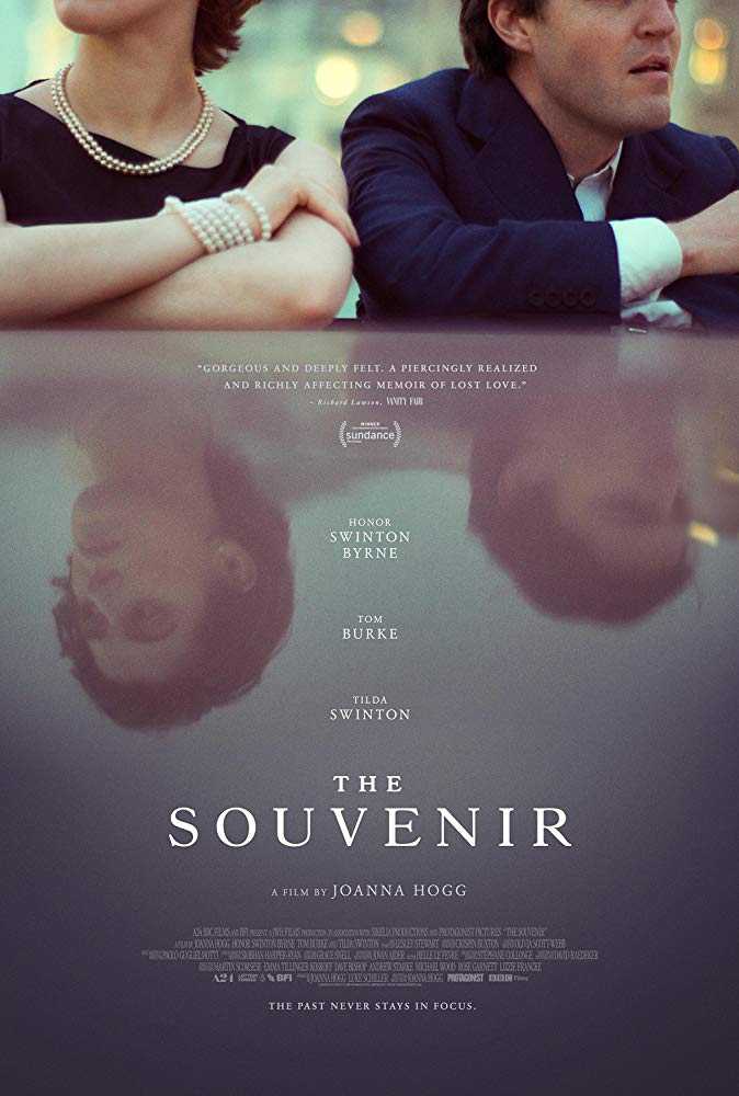 مشاهده فيلم The Souvenir 2019 مترجم